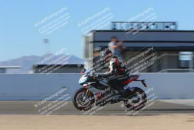 media/Nov-06-2023-Moto Forza (Mon) [[ce023d0744]]/4-Beginner Group/Session 4 (Finish Line Checker)/